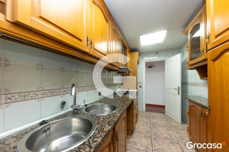 Foto d71b4ffd-b093-4226-9354-ab14b6beb0be. Duplex con riscaldamento in Horta Barcelona
