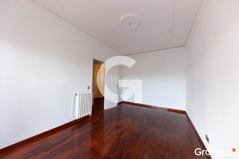 Foto e1c7475e-515a-4edb-8caf-e67346a50aaa. Duplex con riscaldamento in Horta Barcelona