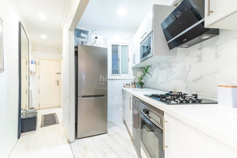 Foto 9a9b94cc-74b6-4845-b0bc-5754db48b6d4. Pis amb calefacció a Les Planes Sant Joan Despí