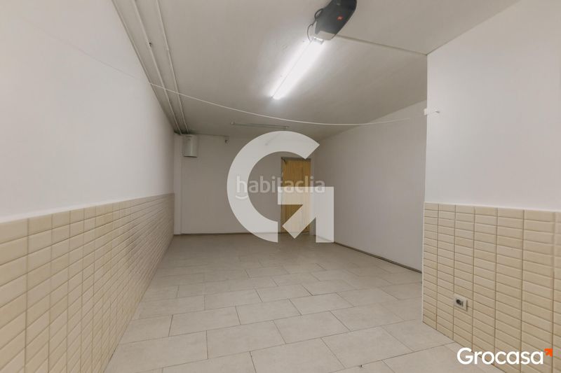 Foto cfb0828e-53d6-40ba-bd8f-55394f1992a2. Casa adossada amb calefacció aparcament a Sagnier-Plaça de Catalunya Prat de Llobregat (El)
