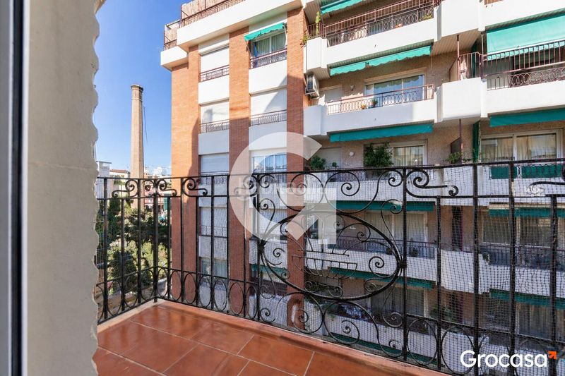 Foto 2689b749-634f-46a9-8db4-ed80246bd524. Pis a Hostafrancs Barcelona