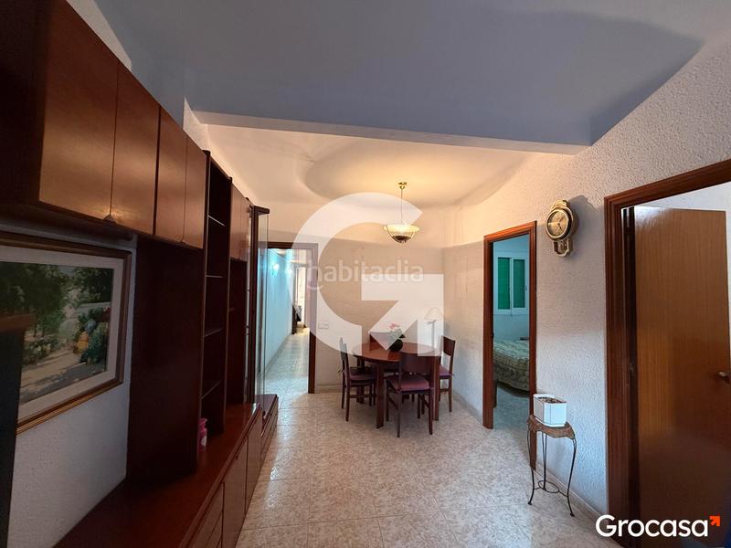 Foto 110001c5-ca04-4cd1-bbdb-f35e05890dd5. Piso  luminoso en sants en Collblanc Hospitalet de Llobregat (L´)