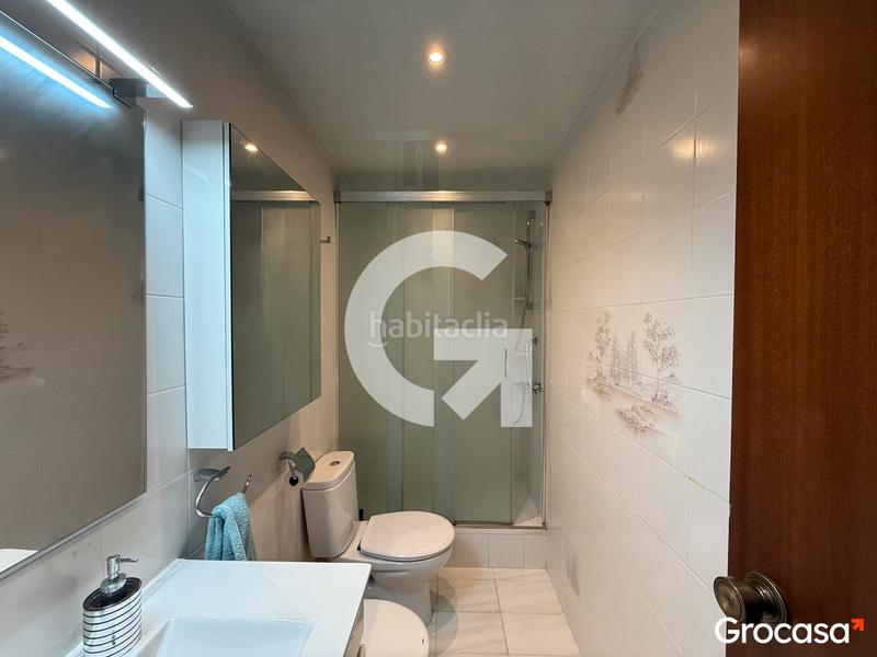 Foto 90ffed23-98f6-4605-a489-4d4744f9902c. Piso  luminoso en sants en Collblanc Hospitalet de Llobregat (L´)