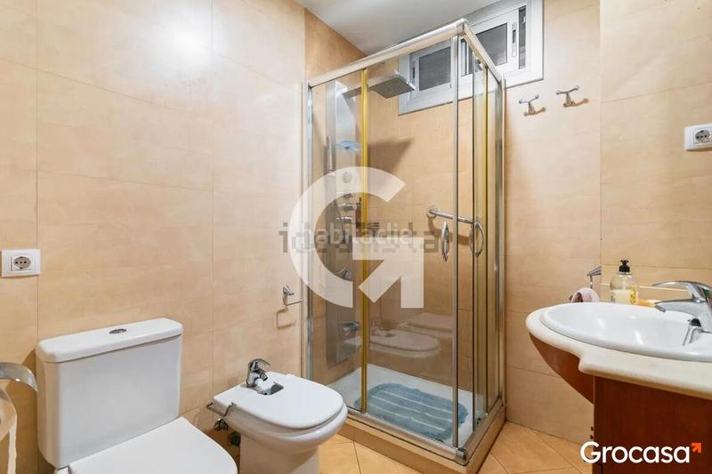 Foto 16266b75-9a69-46e5-a09c-45280962f57f. Appartement avec chauffage dans La Torrassa Hospitalet de Llobregat (L´)