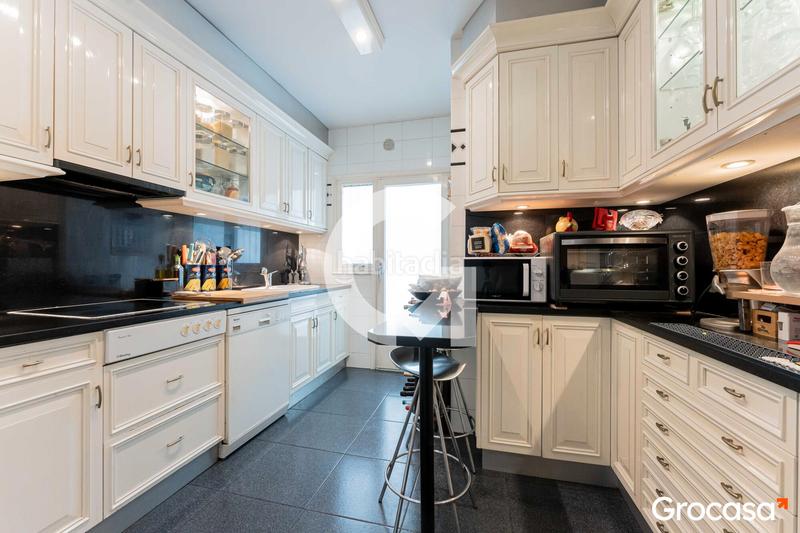 Foto 05c9364f-22cb-469b-9c8e-fa5ddd4b0435. Appartement avec chauffage dans Centre Cornellà de Llobregat