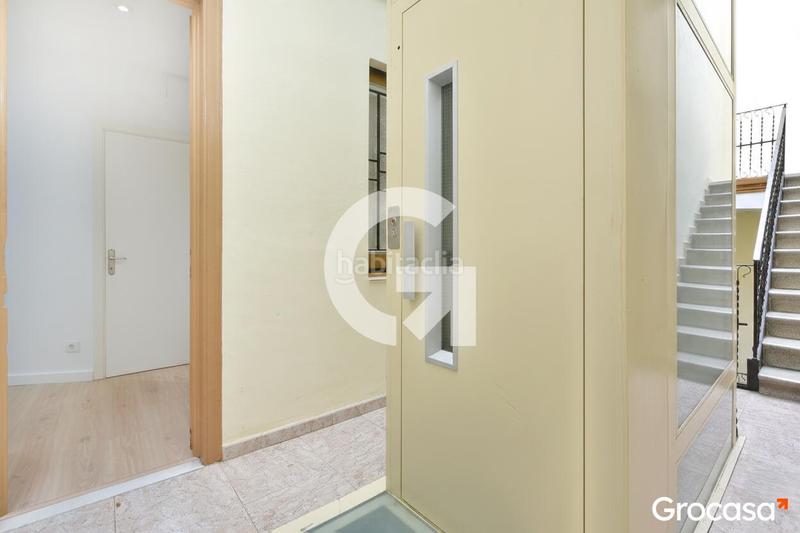 Foto 200c1ccf-ea37-42ba-a8a2-dff5bebde342. Piso oportunidad en les corts en Sant Ramon - Maternitat Barcelona