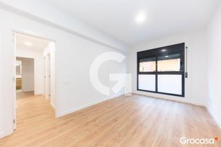 Pis  Cl antoni gaudi d'. Planta baja reformada en marianao