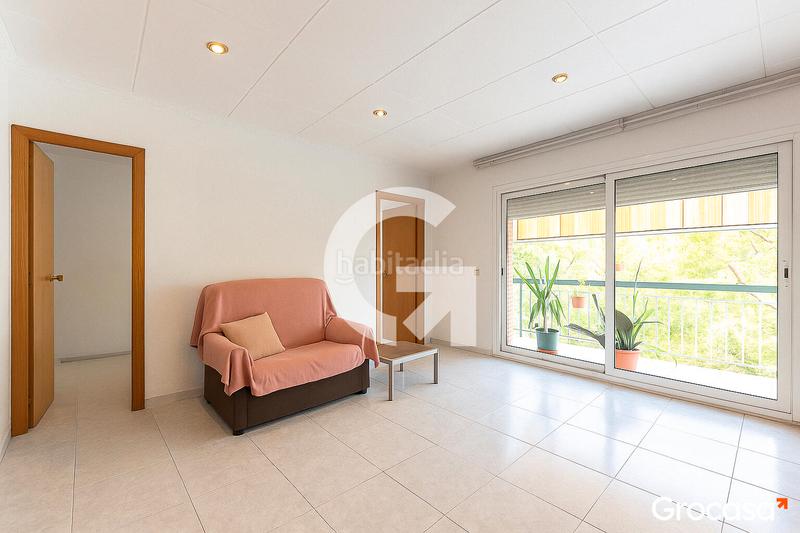 Foto 92fb8aa5-3853-4b46-83dc-c234f4033189. Flat with heating in Torrent Ballester Viladecans