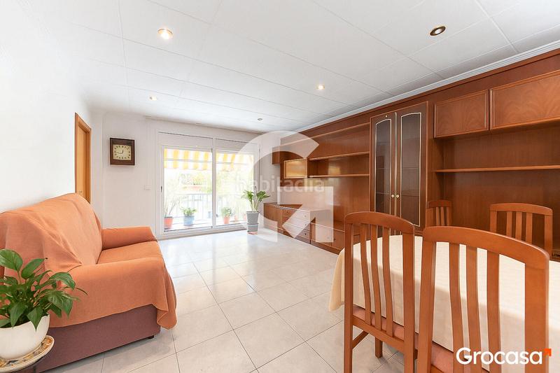 Foto d7660782-85ac-4a6b-9cbc-1020be7c52bd. Flat with heating in Torrent Ballester Viladecans