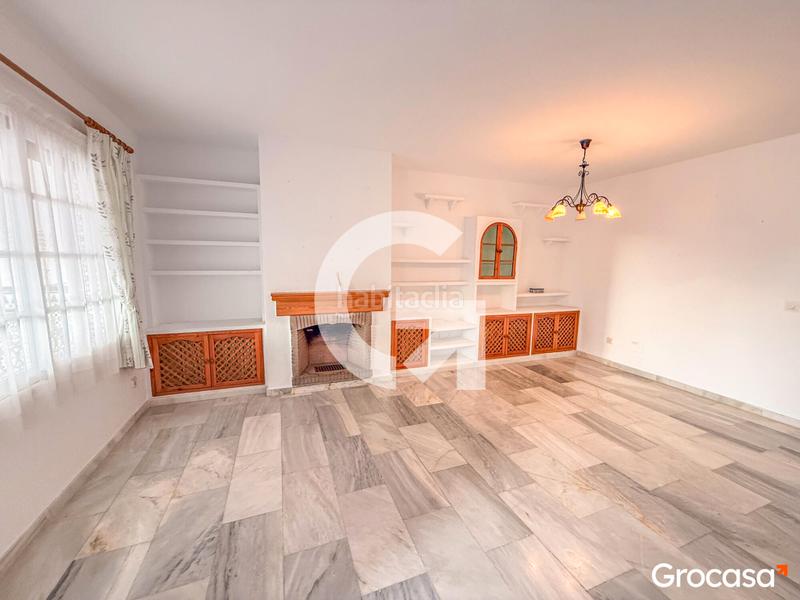 Foto 44d2bf73-98f0-4c65-b3f9-b7347583081e. Casa a schiera con parcheggio piscina in Torre de Benagalbón Rincón de la Victoria