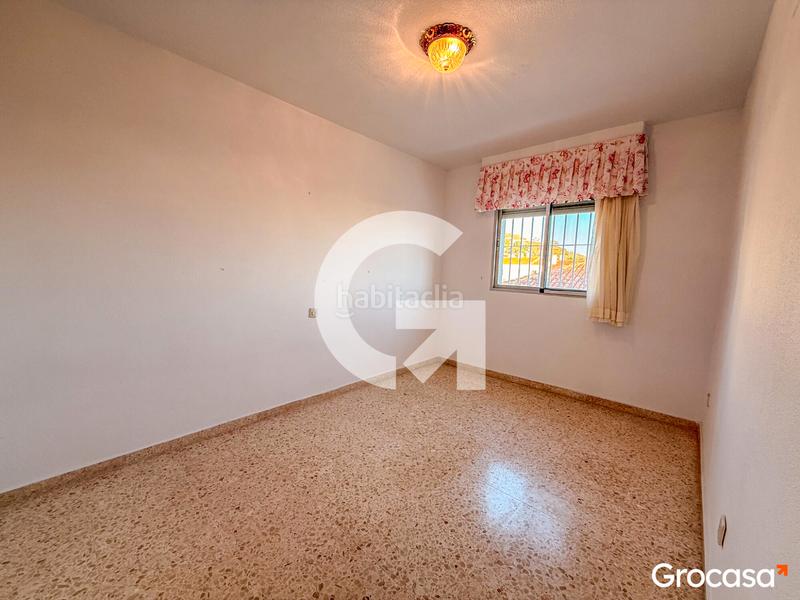 Foto d953c808-0f48-4d65-aa3e-98b22d14f0ad. Casa a schiera con parcheggio piscina in Torre de Benagalbón Rincón de la Victoria