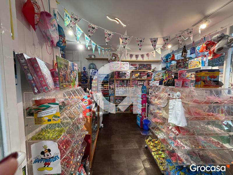 Foto d771ce0a-f256-4a91-be9c-33db3f1e523e. Local comercial papelería en traspaso en Bellvitge Hospitalet de Llobregat (L´)