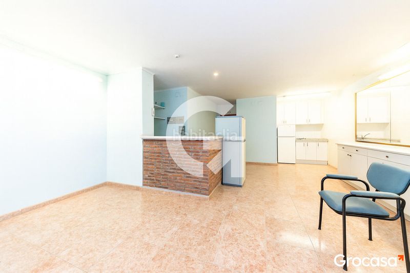 Foto 0ca3db38-0e01-40f1-903e-3e1cb0ec18ee. Local comercial amb calefacció a Centre Viladecans