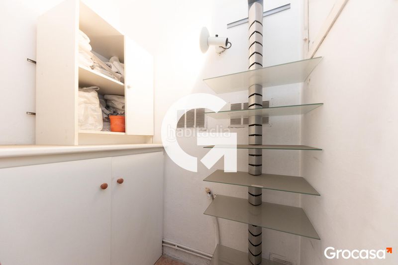 Foto 95ee0936-ada6-4f3a-b7c7-0b4cc44afa24. Local comercial amb calefacció a Centre Viladecans