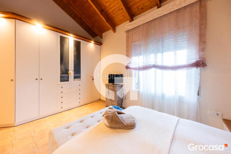 Foto 240fc608-e60f-4b19-838e-c44e63d7701a. Casa con riscaldamento parcheggio piscina in Vallirana