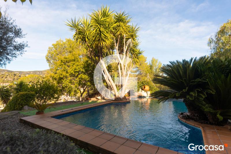 Foto 9e962f85-a735-477c-befa-b342e9c16b34. Casa con riscaldamento parcheggio piscina in Vallirana