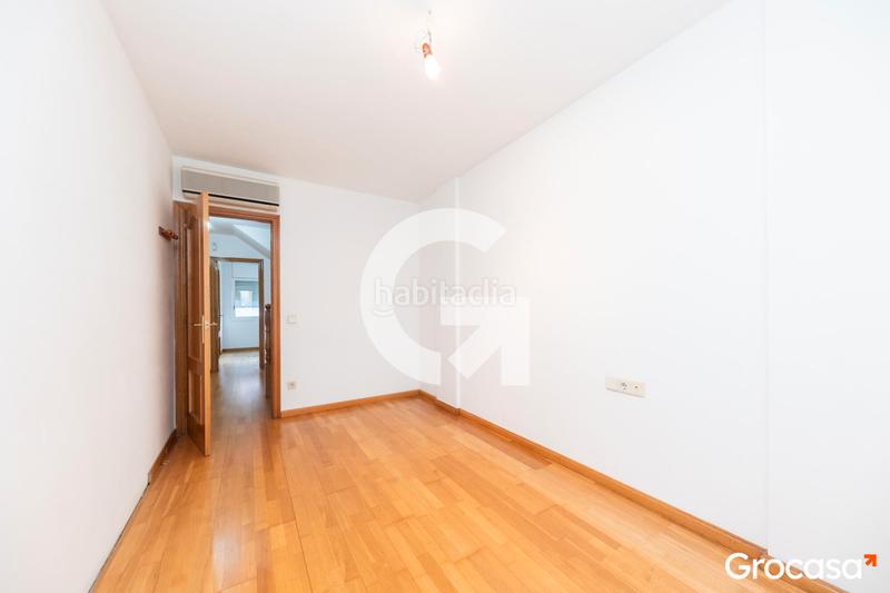 Foto 0762144c-448d-4a2d-a179-02ce010a7810. Maison jumelée avec chauffage parking dans Els Canons - Les Orioles - Can Paulet Sant Boi de Llobregat