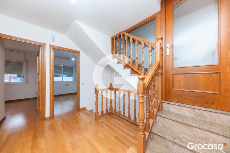 Foto 084d9bb3-a872-4d1d-beca-fa293cc00b3d. Maison jumelée avec chauffage parking dans Els Canons - Les Orioles - Can Paulet Sant Boi de Llobregat