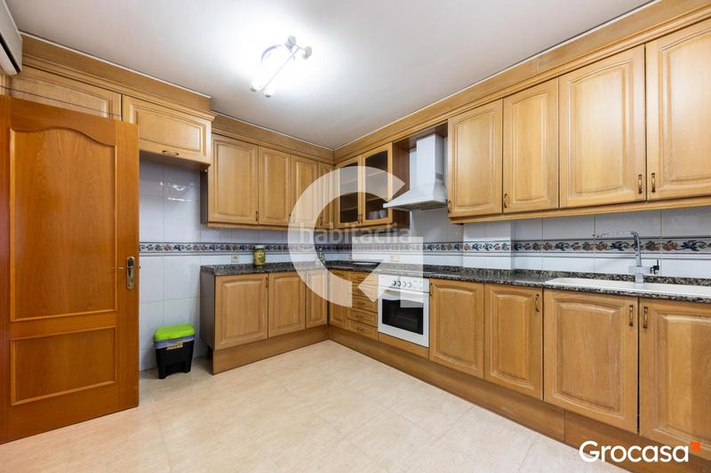 Foto 27179b19-0888-48fe-8853-34f1b8f68ca6. Maison jumelée avec chauffage parking dans Els Canons - Les Orioles - Can Paulet Sant Boi de Llobregat