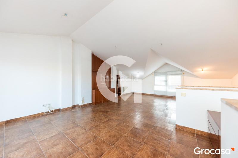 Foto 3610967d-d2c7-425c-93f9-3a79b2f5785a. Maison jumelée avec chauffage parking dans Els Canons - Les Orioles - Can Paulet Sant Boi de Llobregat