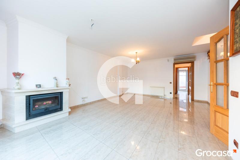 Foto 4188e978-aad6-4b51-b804-69c36b50339b. Maison jumelée avec chauffage parking dans Els Canons - Les Orioles - Can Paulet Sant Boi de Llobregat