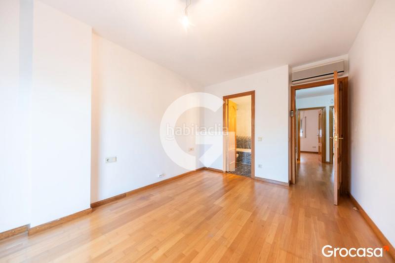 Foto 455097c0-d5b3-4aa1-a701-3fa994d107c1. Maison jumelée avec chauffage parking dans Els Canons - Les Orioles - Can Paulet Sant Boi de Llobregat