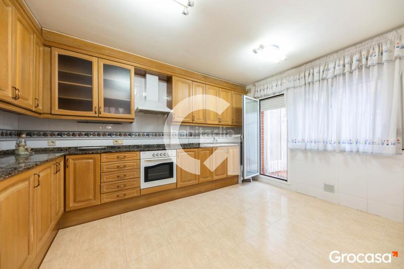 Foto 52a3f849-30e6-4034-811f-a79dde53fe4a. Maison jumelée avec chauffage parking dans Els Canons - Les Orioles - Can Paulet Sant Boi de Llobregat