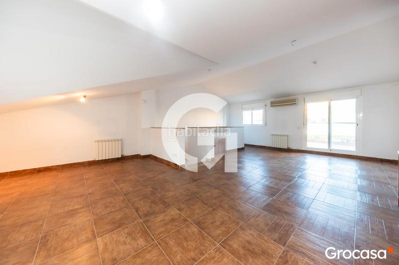 Foto 65afbc17-f335-44da-a92b-5171d438720f. Maison jumelée avec chauffage parking dans Els Canons - Les Orioles - Can Paulet Sant Boi de Llobregat