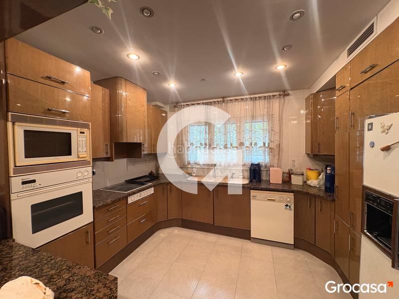 Foto fb029433-e7fc-47b8-b4cb-677e81b67275. Casa con riscaldamento parcheggio in Centre Mataró