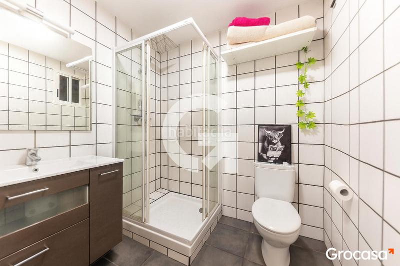 Foto 7f0e0383-1beb-423c-a958-c4d6145073ee. Ático  con ascensor exterior en Les Planes Hospitalet de Llobregat (L´)