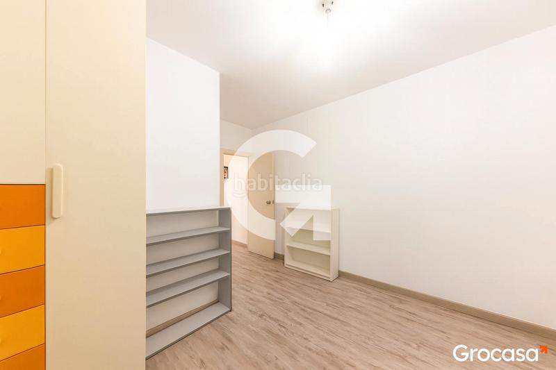 Foto 975a3267-9484-4c12-9e98-c64aa287bb42. Ático  con ascensor exterior en Les Planes Hospitalet de Llobregat (L´)