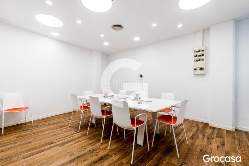 Foto 9c26a11d-912c-4f0f-9245-a3c47153c88b. Ático  con ascensor exterior en Les Planes Hospitalet de Llobregat (L´)