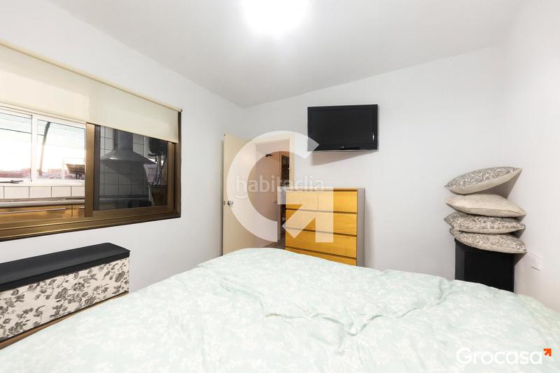 Foto eed5bdd3-502b-4606-82a5-e8438e03521a. Ático  con ascensor exterior en Les Planes Hospitalet de Llobregat (L´)