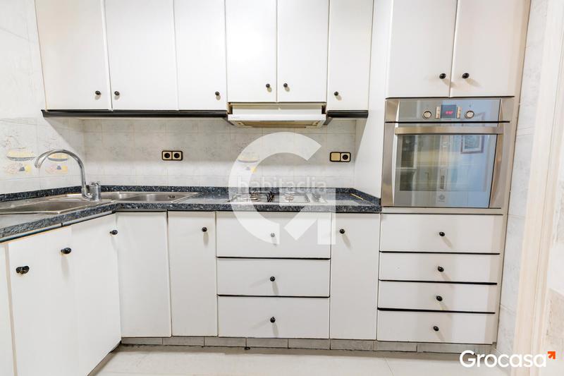 Foto 1d3f35b4-fc87-405e-b3a3-e6ea6b011eaa. Pis amb calefacció a Can Palet Terrassa