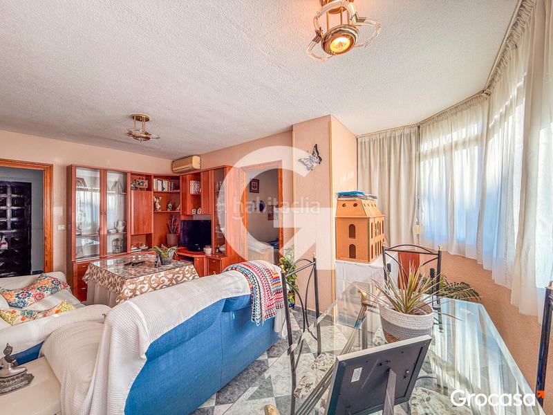 Foto 85da5ec4-787f-4ced-9823-ce810992bdfc. Piso cerca de la playa en Paseo Marítimo de Levante Torre del Mar