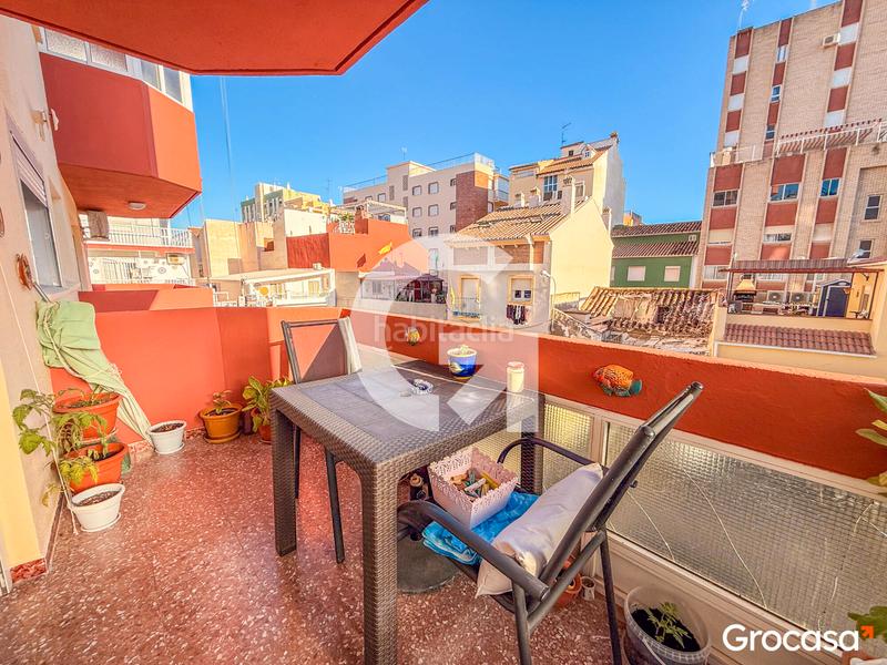 Foto 9a8f1e0c-9b6c-4688-bd43-4cdf6d8cd9a6. Piso cerca de la playa en Paseo Marítimo de Levante Torre del Mar