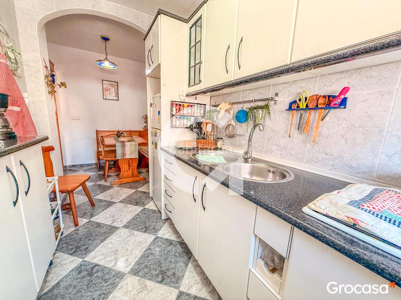 Foto a3ce363f-8b2f-4e69-ab12-5d01cc8dc3b0. Piso cerca de la playa en Paseo Marítimo de Levante Torre del Mar