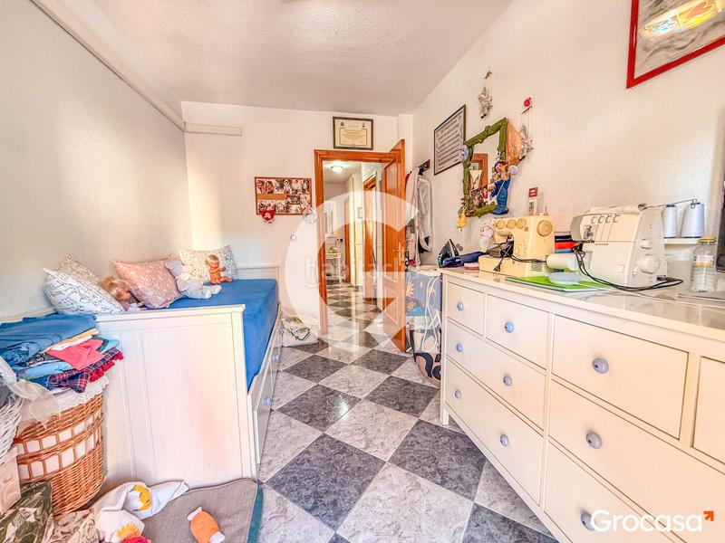 Foto f6b2f413-2334-467d-9bf9-283b4a804d31. Piso cerca de la playa en Paseo Marítimo de Levante Torre del Mar