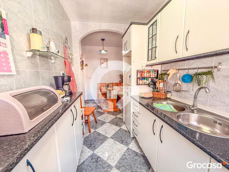 Foto f748ab20-7762-44c7-9999-6a9baedf4bff. Piso cerca de la playa en Paseo Marítimo de Levante Torre del Mar