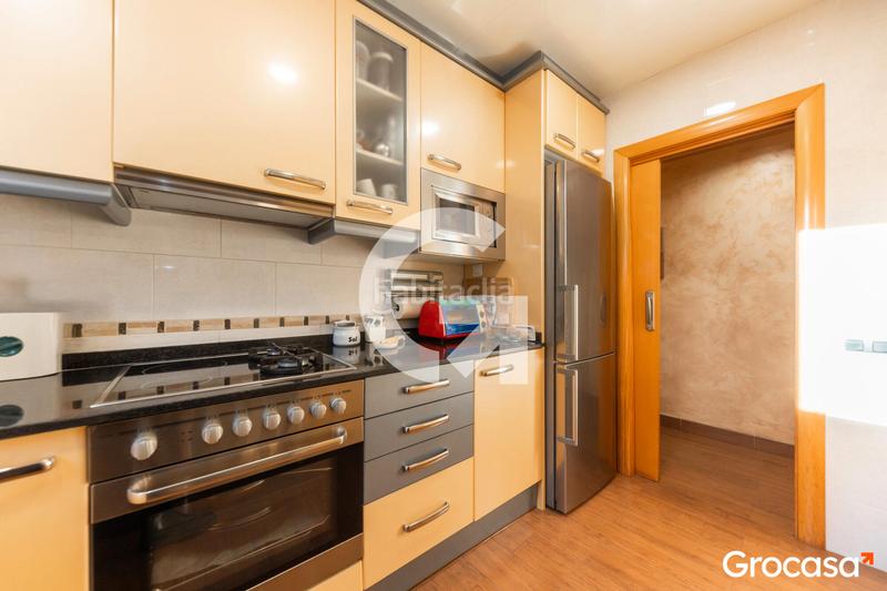 Foto 5eb761e9-eceb-4be6-99ae-a3585ec49218. Pis amb calefacció a St. Pere - Sta. Caterina - El Born Barcelona