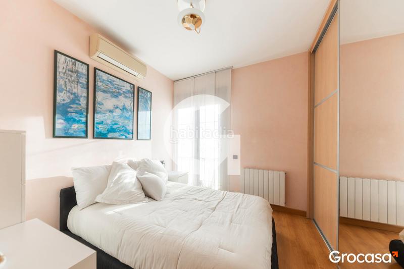 Foto 84a8c553-b38d-4beb-8289-9183cf2d3efb. Pis amb calefacció a St. Pere - Sta. Caterina - El Born Barcelona