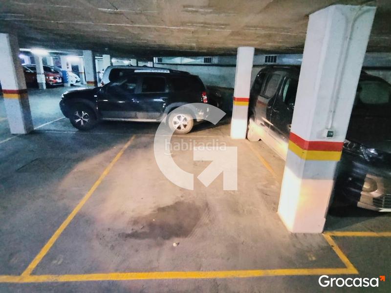 Foto bf5d4f3e-b82a-4245-969b-9e10b32a7ff0. Autoparkplatz in Marianao Sant Boi de Llobregat