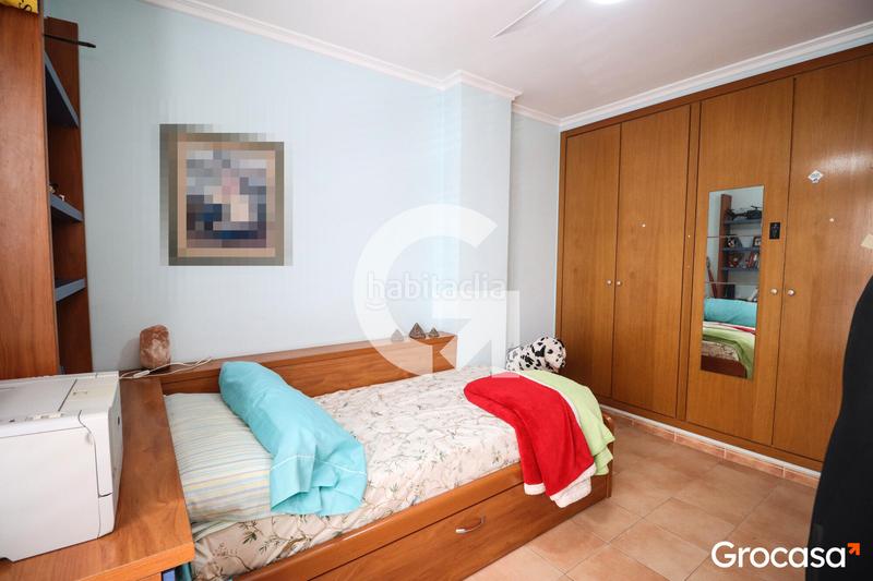 Foto 1204db05-35df-4d95-87c8-aead5b489562. Casa adossada amb calefacció aparcament a Nuevo Centro Sagunt