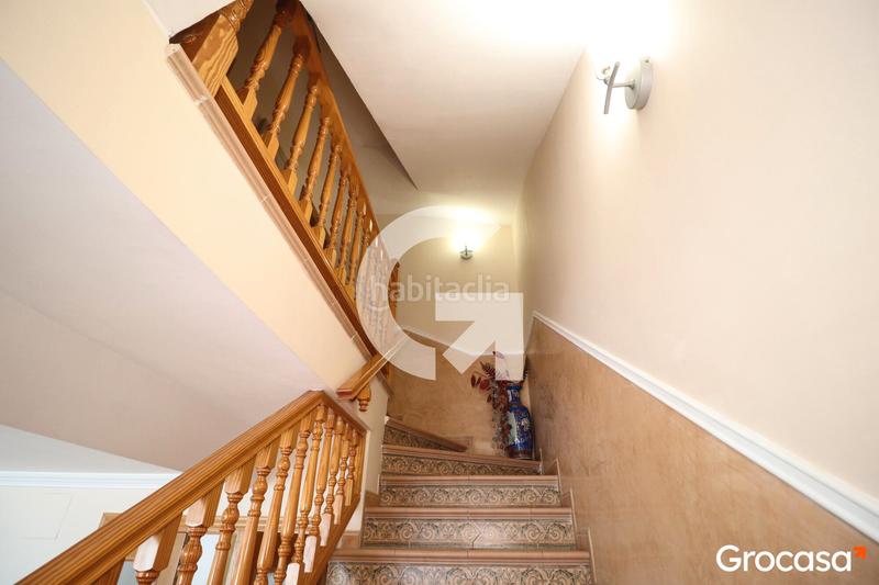 Foto 787c20e9-1225-4f35-b502-0f75a902cf6b. Casa adossada amb calefacció aparcament a Nuevo Centro Sagunt