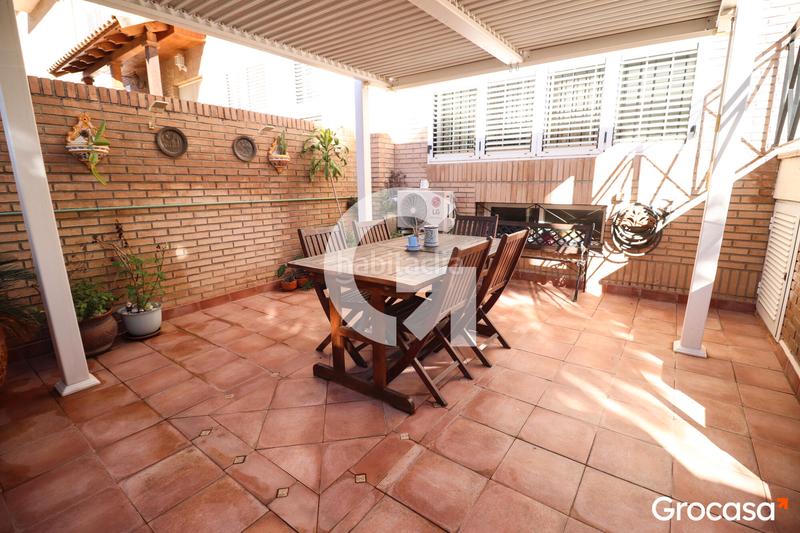 Foto 9dcec156-6741-451c-82f0-ceb590ac45ba. Casa adossada amb calefacció aparcament a Nuevo Centro Sagunt