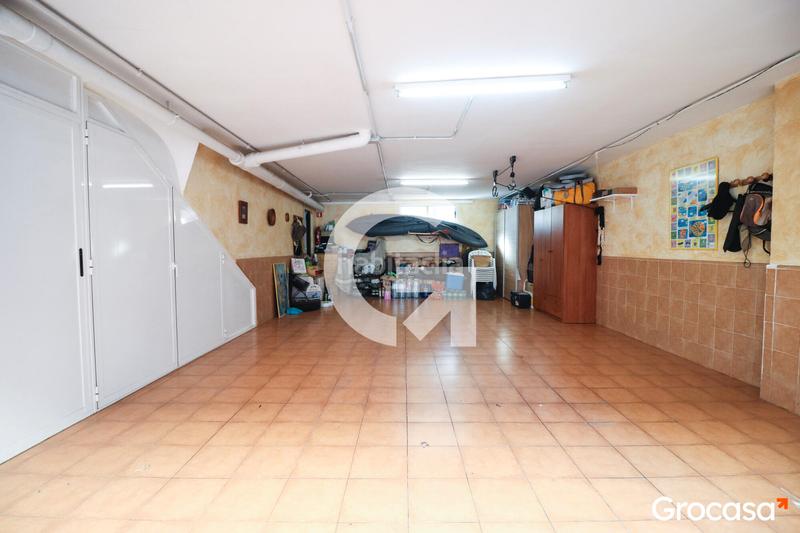 Foto e27362bf-dfd2-471d-b6d3-8205c9e80d45. Casa adossada amb calefacció aparcament a Nuevo Centro Sagunt