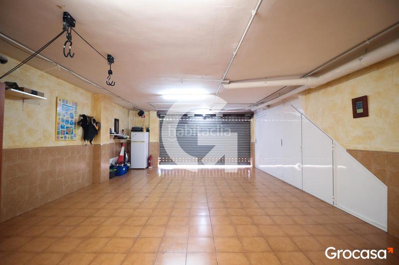 Foto fde7e374-cdd8-4cfc-b9ea-1dcc0f9d0a3a. Casa adossada amb calefacció aparcament a Nuevo Centro Sagunt