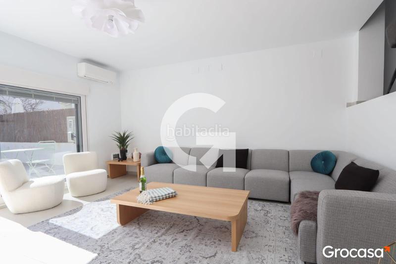 Foto 6d482d47-4681-4db6-9e0e-a54a6b73601f. Casa a schiera con riscaldamento parcheggio piscina in Sitges