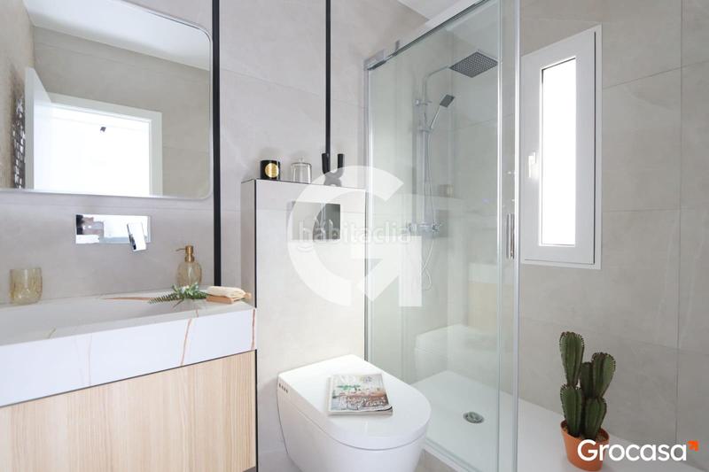 Foto acb9d72f-3828-4741-ad93-79019b1a5c10. Casa a schiera con riscaldamento parcheggio piscina in Sitges