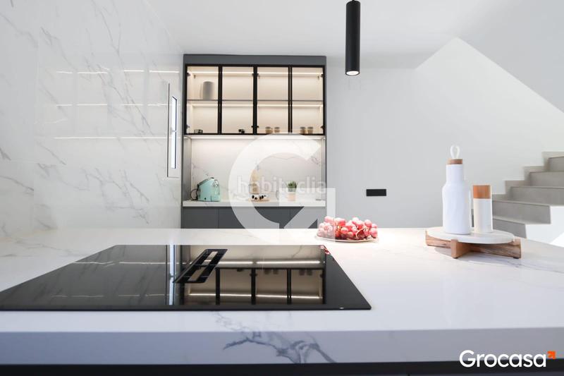 Foto c42fd491-8b54-452c-803c-584e6220f77d. Casa a schiera con riscaldamento parcheggio piscina in Sitges